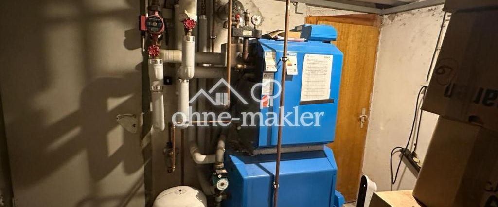 5-Zimmer-Einfamilienhaus mit * Einbauküche, Kaminofen und Garten * in Bad Soden-Salmünster - Photo 1