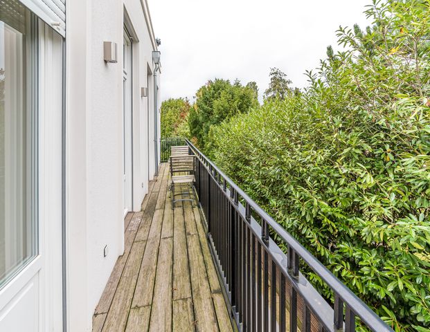 City-Residence: Luxuriöse und großzügige 2-Zi.-Wohnung in exklusiver Wohnlage (Diplomatenviertel) - Foto 1