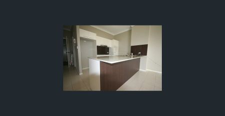 Secure Complex In Great Location - Photo 2