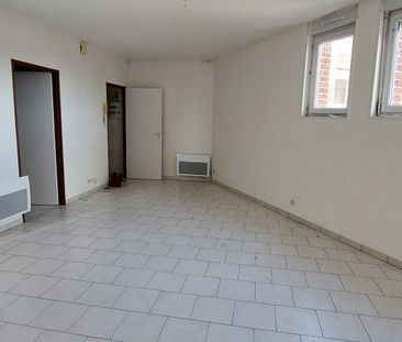 Location Appartement 2 pièces 50m² CAMBRAI 59400 - Photo 6