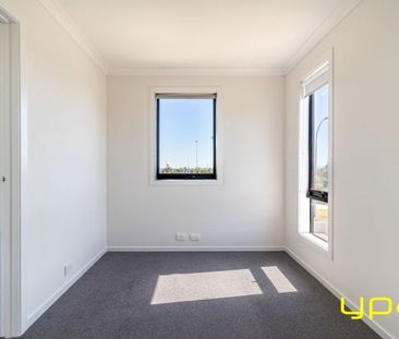 Affordable Modern Living in Cranbourne West - Photo 3