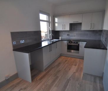 2 bedroom house to rent - Photo 1
