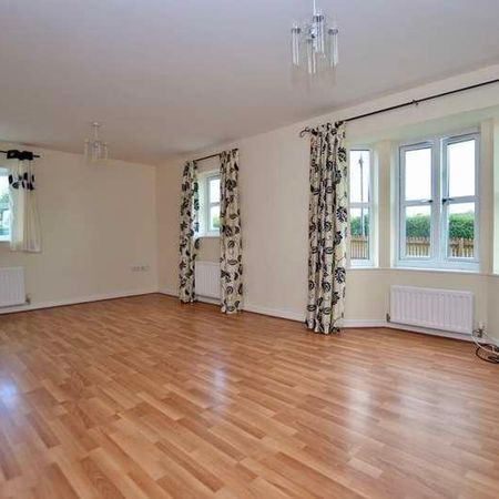 Bedroom Ground Floor Apartment To Let On Bridge Street, Seaton, NE13 - Photo 4