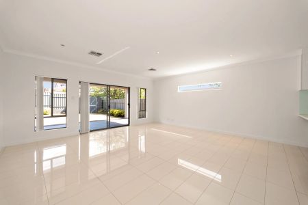 Light-Filled Contemporary Home with Effortless Comfort - Photo 2