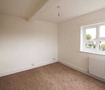 4 bedroom semi-detached house to rent - Photo 1