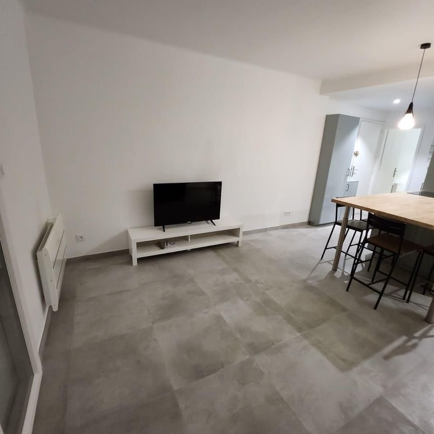 Location Appartement 4 pièces 75m² MONTPELLIER 34000 - Photo 1