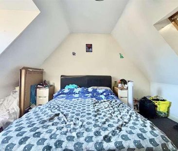 Pippin Court, Halifax, HX2 - Photo 5