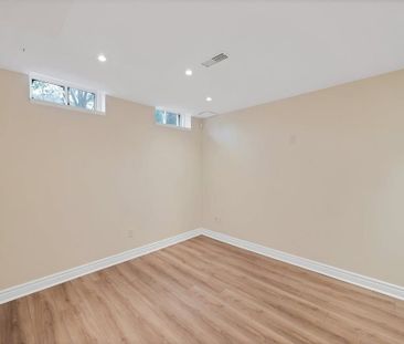 For Lease - 174 Mcbride Avenue, St. Catharines, Ontario - Photo 3