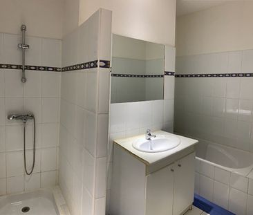 Location Appartement 4 pièces 99m² - Photo 4