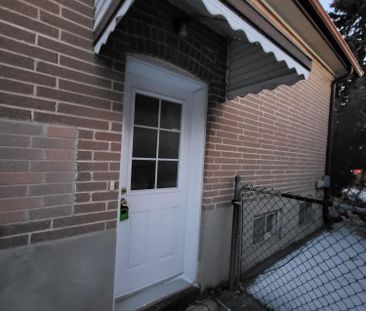 For Lease - 118 Cartier Crescent Unit# Basement, Richmond Hill, Ont... - Photo 4