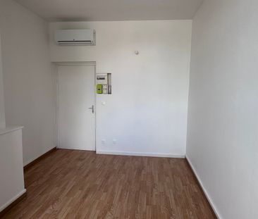 Location Appartement 1 pièce 15m² - Photo 5