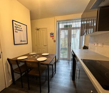 1 bed house share to rent in Collinge Street, Burnley, BB12 - Photo 6