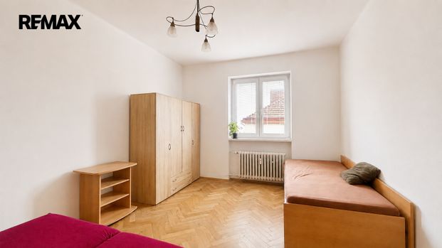 Pronájem bytu 2+1 70 m², Hradec Králové - Фото 1