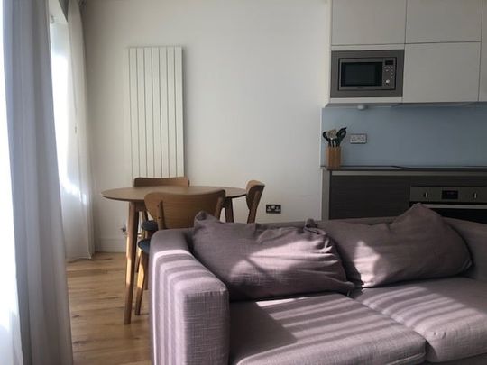 1 Bed Flat, Riverdale House, SE13 - Photo 1