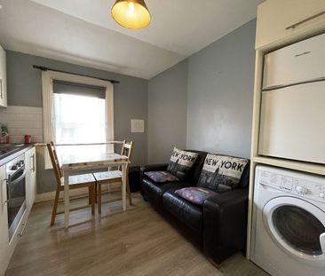 Flat 2, Tara, 25 Saint Peter’S Road, Phibsborough, Dublin 7 - Photo 4