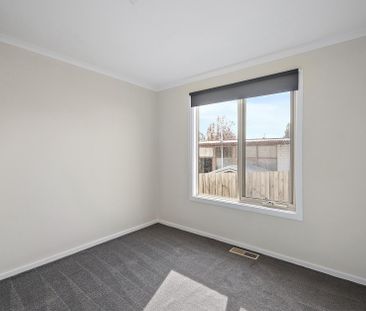 17 Queen Road, Lilydale - Photo 3