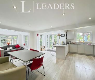 3 bedroom detached house to rent - Photo 1