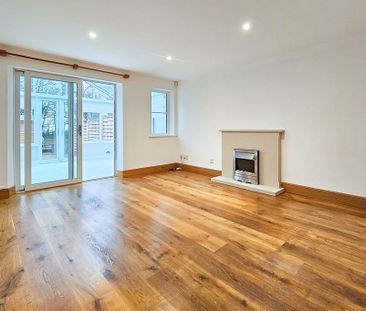 2 bedroom terraced house to rent - Photo 3