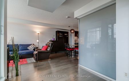 Bohemian Embassy Lofts - Photo 4