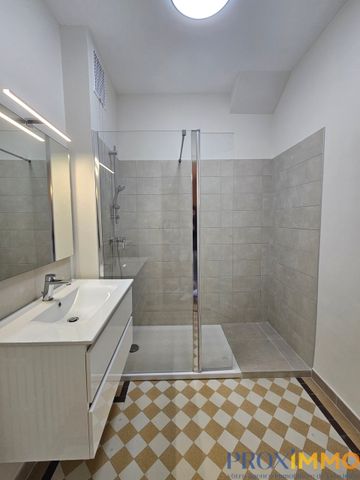 Location Appartement 2 pièces 65m² VOIRON 38500 - Photo 5