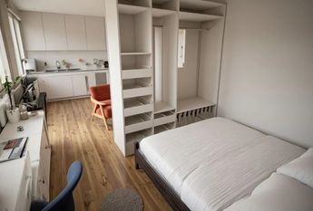 Barcelona, Catalonia 08870