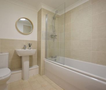 1 bedroom flat to rent - Photo 6