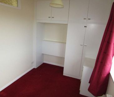 4 Bedroom Detached To Let - Photo 3