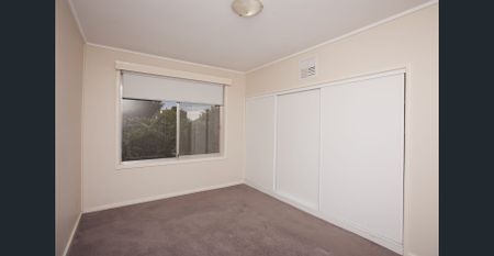 East Griffith Lifestyle - Photo 4