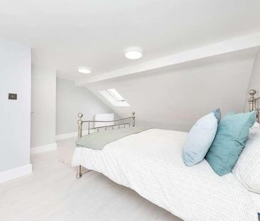 Coleraine Road, Hornsey, N8 - Photo 1