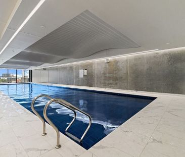 Fully furnished Apartment with free Gym & Pool - Photo 1