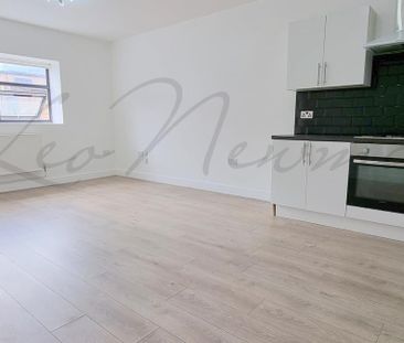 High Street, Berkshire, SL1 - Photo 4