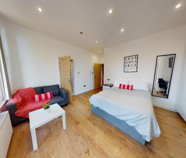 Studio to rent - Photo 5
