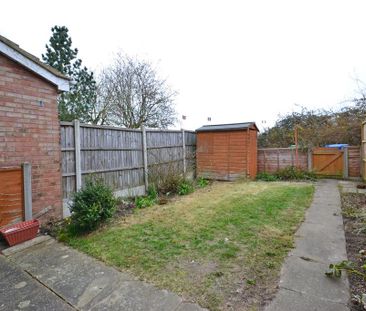 2 bedroom terraced house to rent - Photo 4