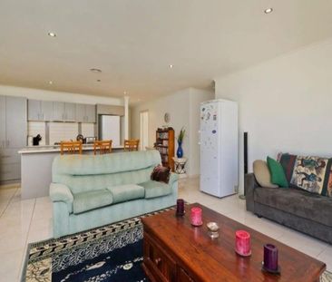 Family home in convenient location! - Photo 1