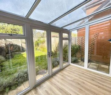 Coppice Grove, Hailsham, East Sussex, BN27 - Photo 2