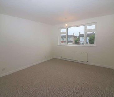 Butterys, Southend-on-sea, Essex, SS1 - Photo 5