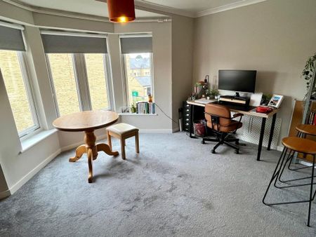 2 bedroom apartment to rent - Photo 2