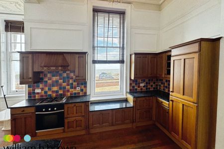 Marine Parade East - Photo 2