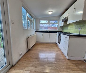 2 Bed Maisonette, Kenton Lane, HA3 - Photo 4