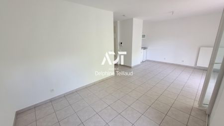 Location Appartement 1 pièce 32m² SEYSSINET PARISET 38170 - Photo 2