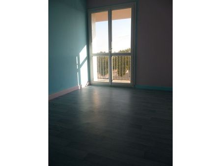 Location Appartement 3 pièces 64m² BOURGES 18000 - Photo 4