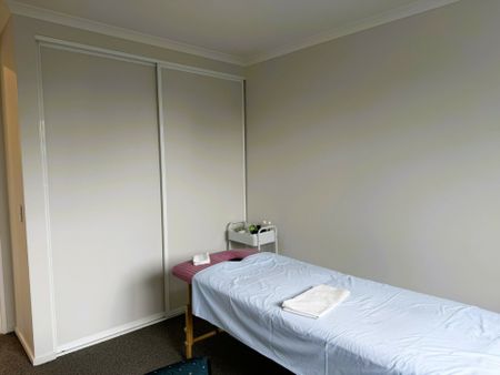 Modern Townhouse Close to Town - Photo 2