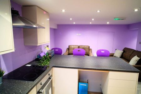 Castle Street, Bolton - Photo 2
