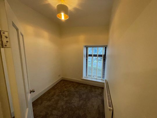 School Road, Cymmer, PORT TALBOT - Photo 1