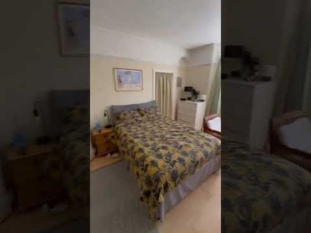 Room in a Shared Flat, Hart Grove, W5 - Photo 3