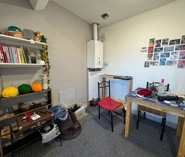 9A THE CRESCENT - Photo 1