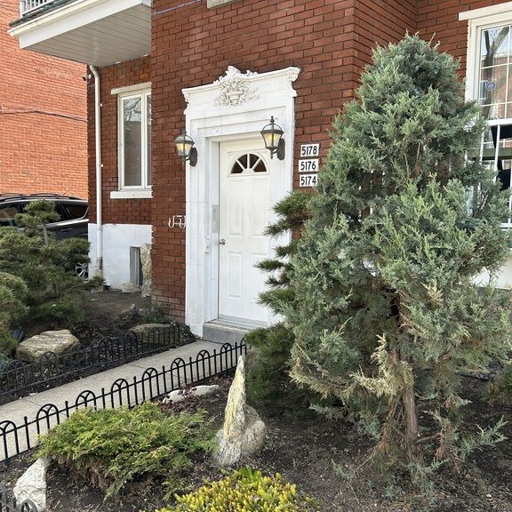 Appartement 4 ½ à Louer – 5174 Ave. Bour - Photo 1