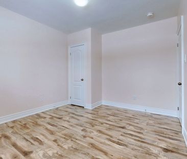 For Lease - 72 Treverton Drive Unit# Main, Toronto, Ontario - Photo 6