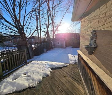 For Lease - 68 Monkton Avenue, Toronto, Ontario - Photo 4