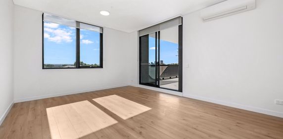 North facing 2nd floor affordable apartment %25 below market rent - Photo 2